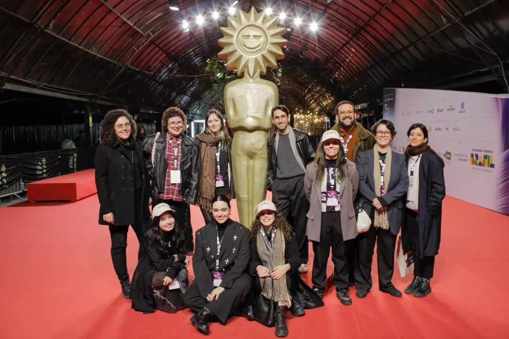 07601 | 13/08/2024 - 52º Festival de Cinema de Gramado - Equipe do curta-metragem brasileiro "Ana Cecília"| Foto oficial: Ticiane da Silva/Agência Pressphoto