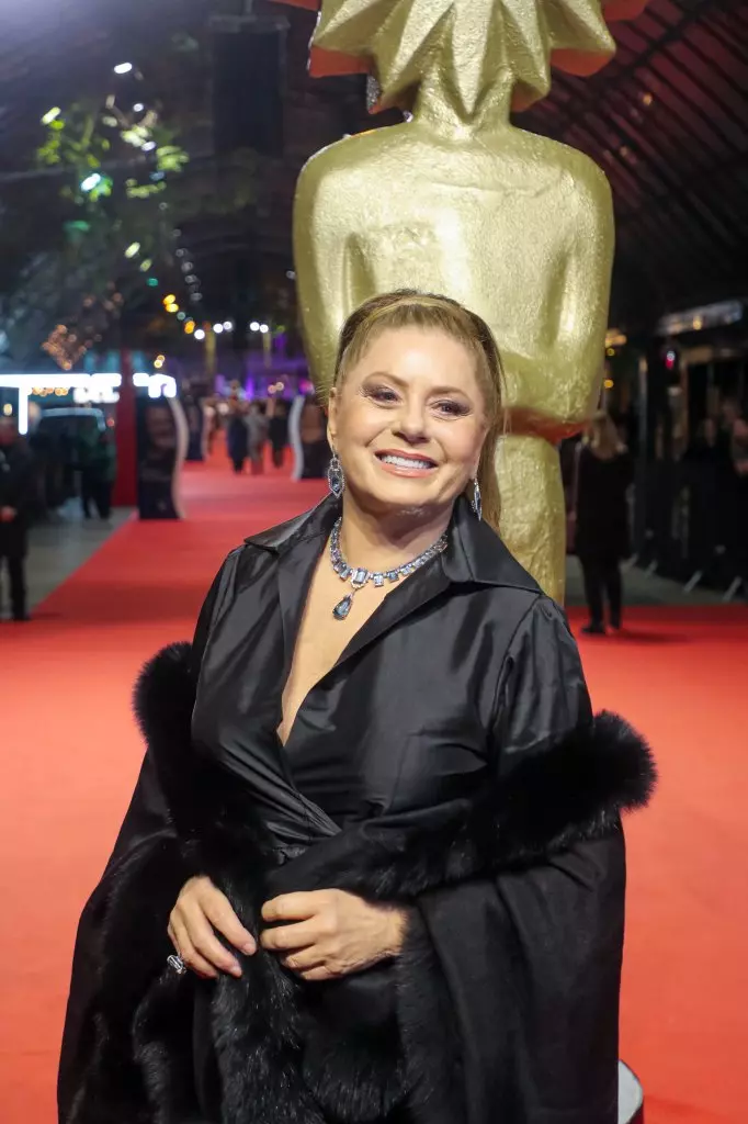 09068 | 14/08/2024 - 52º Festival de Cinema de Gramado - Homenageada com troféu "Cidade de Gramado", atriz Vera Fischer | Foto oficial: Edison Vara/Agência Pressphoto